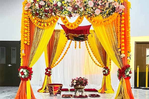Traditional Bengali Wedding Mandap — Kasba Banquet Hall